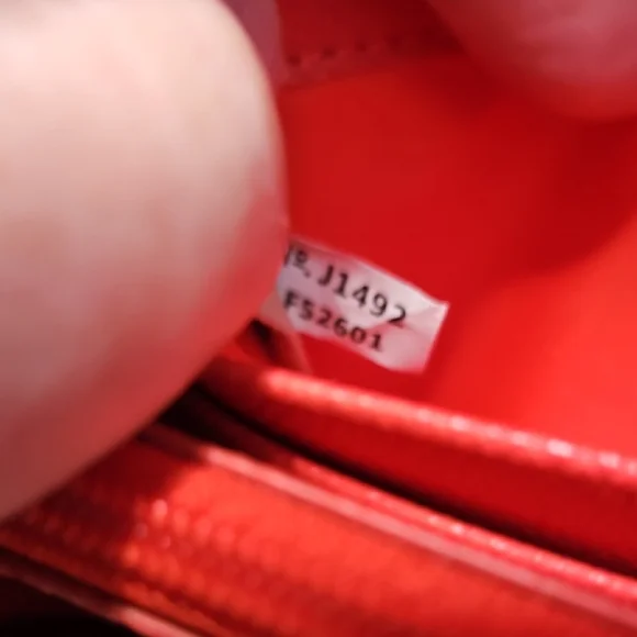 Coach Tan Signature Wallet With Red Insert Zippered Detail Women's - Picture 10 of 17